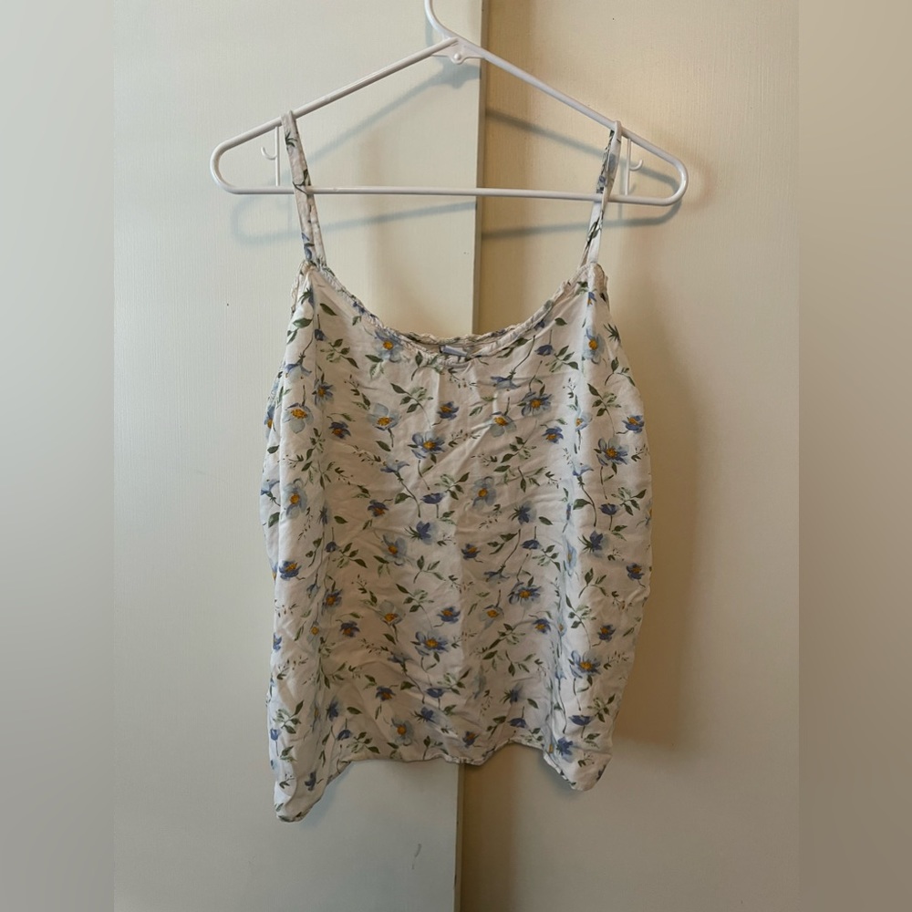 Floral top